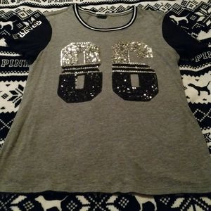 Women's VS Pink shirt